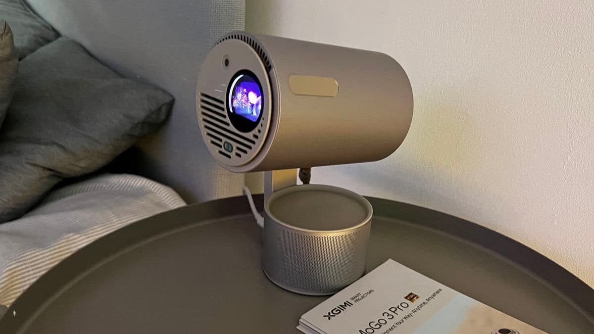 Best Projector for Bedroom in 2026: 7 Picks for Movies, Ceiling Viewing & Small Rooms illustration